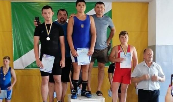 Юні важкоатлети Новопсковського району здобули перемогу на Всеукраїнських змаганнях
