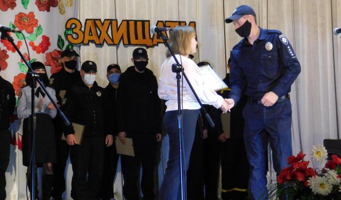 На Новопсковщині привітали військових та службовців з Днем захисника України та Днем Українського козацтва