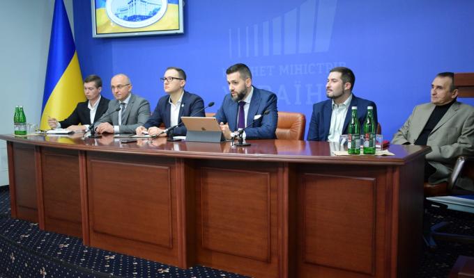 Голова Держенергоефективності закликав ЕСКО-компанії брати участь в тендерах на утеплення бюджетних установ через систему ProZorro