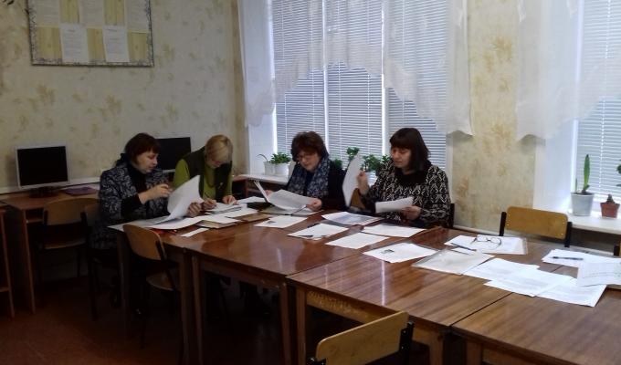Освітяни Новопсковського району продовжують змагатися у всеукраїнському конкурсі «Учитель року - 2020». 
