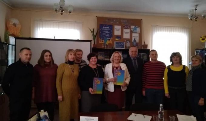 Підписано Угоду про співпрацю між відділами культури Новопсковської та Глибоцької РДА та ЦБС обох районів на 2019-2020 роки.