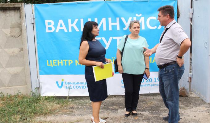 У Станиці Луганській працює центр масової вакцинації – п’ятий в області