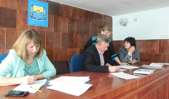 Відбулося чергове засідання комісії з питань захисту прав дитини.