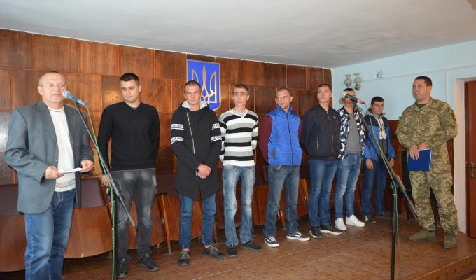  7 жовтня 2019 року у залі засідання  Новопсковської райдержадміністрації  відбулися урочисті проводи юнаків Новопсковського району на строкову службу до лав Збройних сил України.