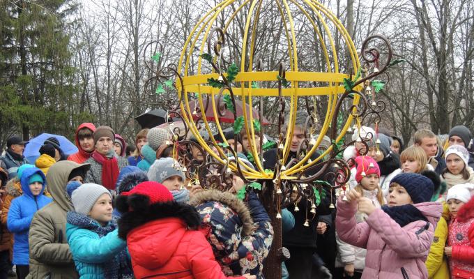 Дерево ЖИТТЯ - пробудження національної самосвідомості