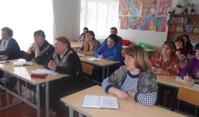 Відбулася нарада з питань управлінської діяльності із керівниками ДНЗ.
