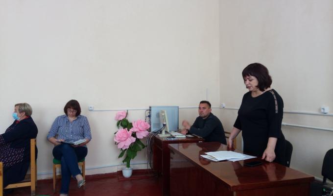 У відділі освіти відбулася нарада щодо актуальних питань діяльності шкіл району