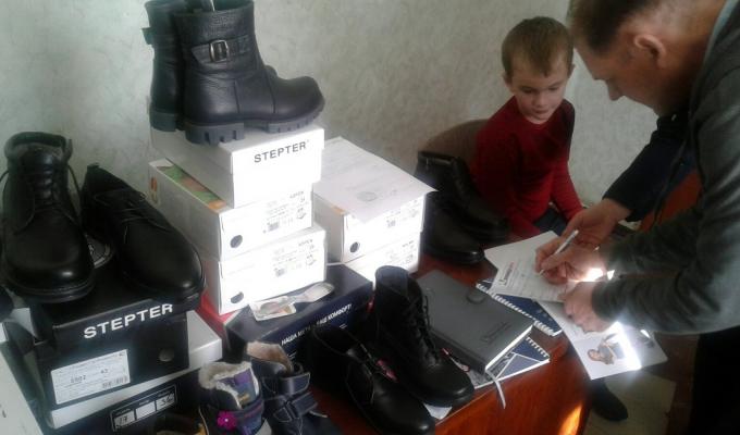  На запрошення управління соціального захисту населення райдержадміністрації, з метою організації забезпечення осіб з інвалідністю технічними та іншими засобами реабілітації, до управління завітали представники приватного підприємства «ФОРВАРД-ОРТО». 