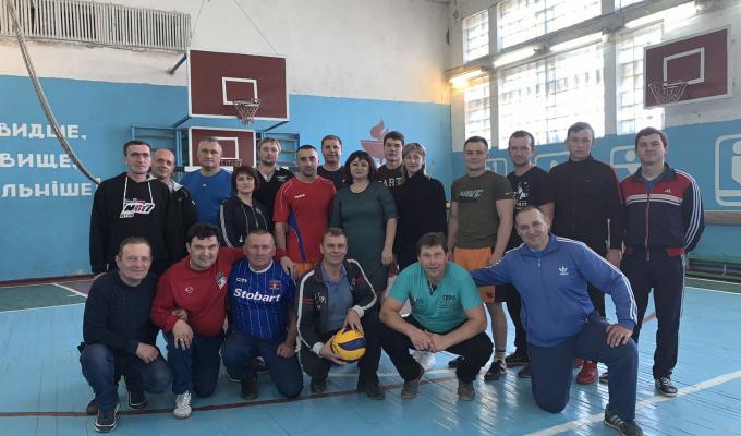   У Риб`янцівській ЗОШ І-ІІІ ступенів відбулося засідання районного методичного об`єднання вчителів фізичного виховання закладів загальної середньої освіти. 