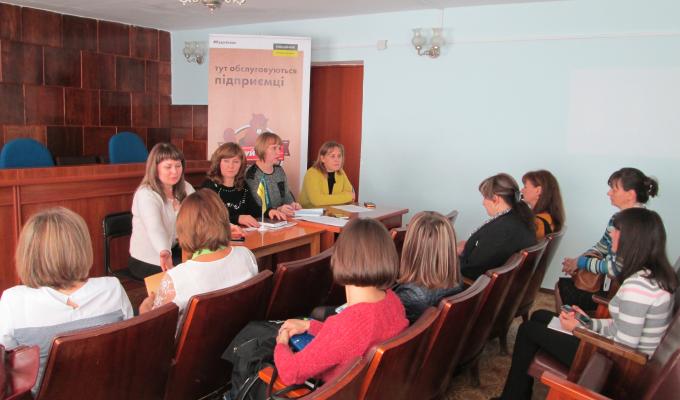 В Новопсковській райдержадміністрації відбувся круглий стіл з підприємцями