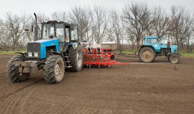 Управління агропромислового розвитку інформує про готовність сільгосппідприємств району до проведення весняно – польових робіт у 2018 році та стан справ в галузі тваринництва. 