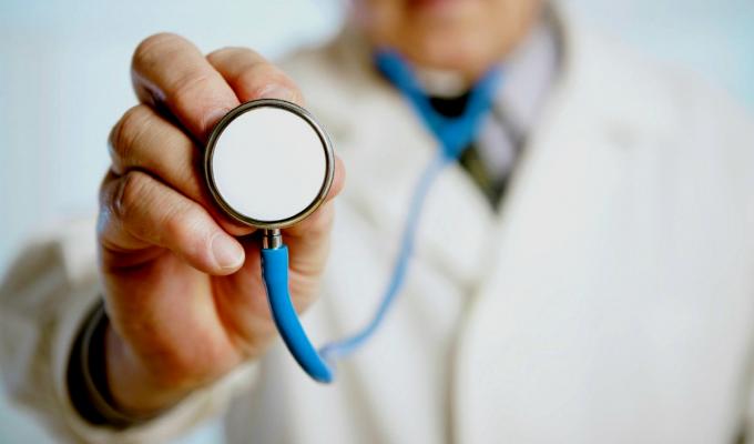 УВАГА! СПИСОК ЛІКАРІВ СІМЕЙНОЇ МЕДИЦИНИ  з якими можна укласти декларації на медичне обслуговування!
