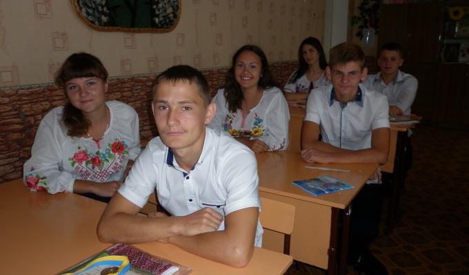 Проведення навчального процесу в школах району.