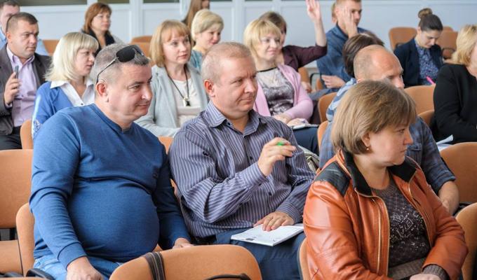 Працівники райдержадміністрації взяли участь у семінарі.