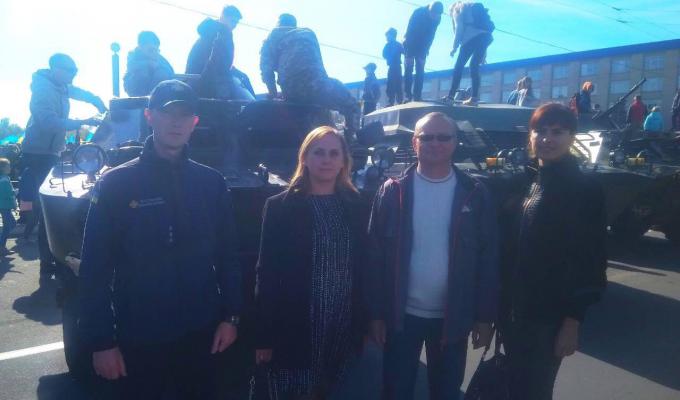 Делегація від Новопсковського району відвілала обласні урочистості до Дня захисника України