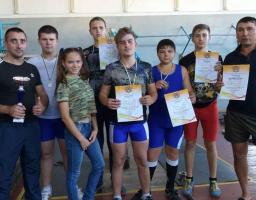 Наша команда взяла участь у чемпіонаті Луганської області з важкої атлетики !