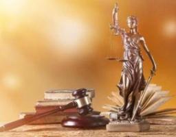Голова райдержадміністрації Людмила Латишева вітає з Днем працівників прокуратури!