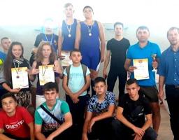  Бронза у змаганнях з важкої атлетики