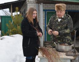 БІЛОЛУЦЬКЕ ЛОЗОПЛЕТІННЯ