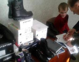  На запрошення управління соціального захисту населення райдержадміністрації, з метою організації забезпечення осіб з інвалідністю технічними та іншими засобами реабілітації, до управління завітали представники приватного підприємства «ФОРВАРД-ОРТО». 