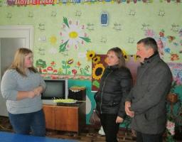 В.о. голови райдержадміністрації Світлана Слюсарєва провела  виїзні прийоми  громадян у Ганусівській та Кам'янській сільських  радах.