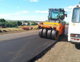 На Новопсковщині триває ремонт дороги на ділянці Ганусівка-Новорозсош