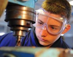 Працевлаштування  неповнолітніх